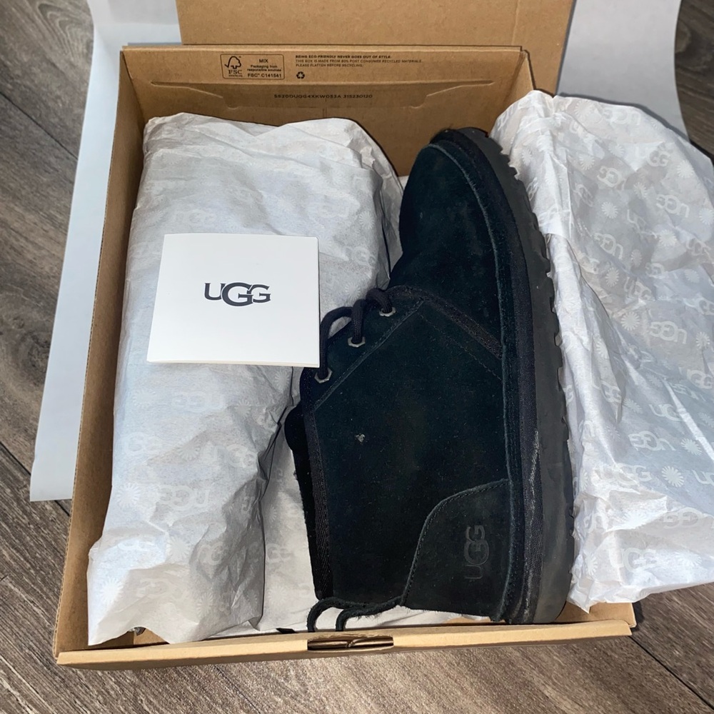 UGG Neumel Black- Women’s Size 10/Men’s Size 8